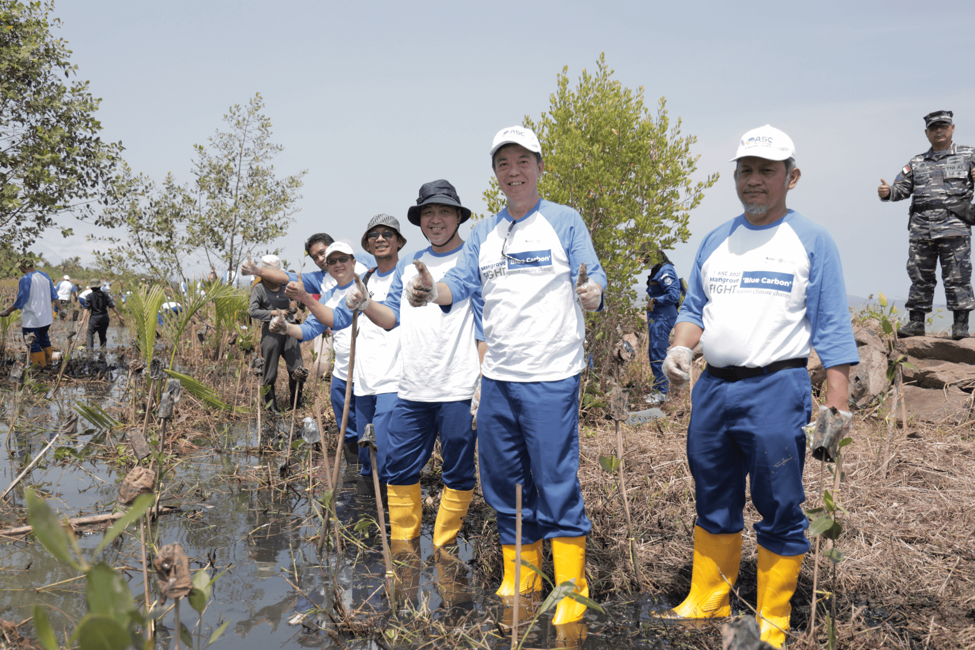 Penanaman Bakau Kedua untuk Mendukung Program Blue Carbon Bakau